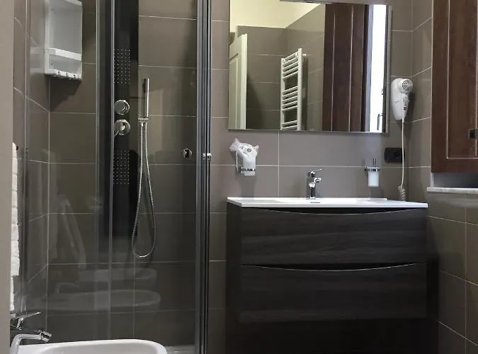 Alojamento de Acomodação e Pequeno-almoço Duomo Pizzo (Calabria)