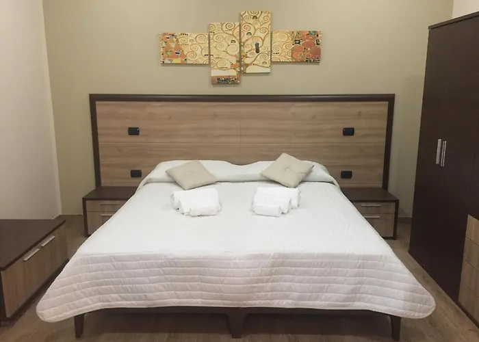 Alojamento de Acomodação e Pequeno-almoço Duomo Pizzo (Calabria)