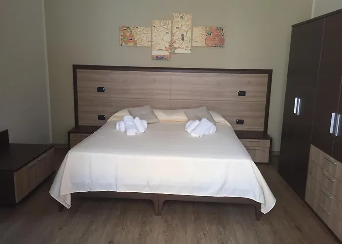 Alojamento de Acomodação e Pequeno-almoço Duomo 4*